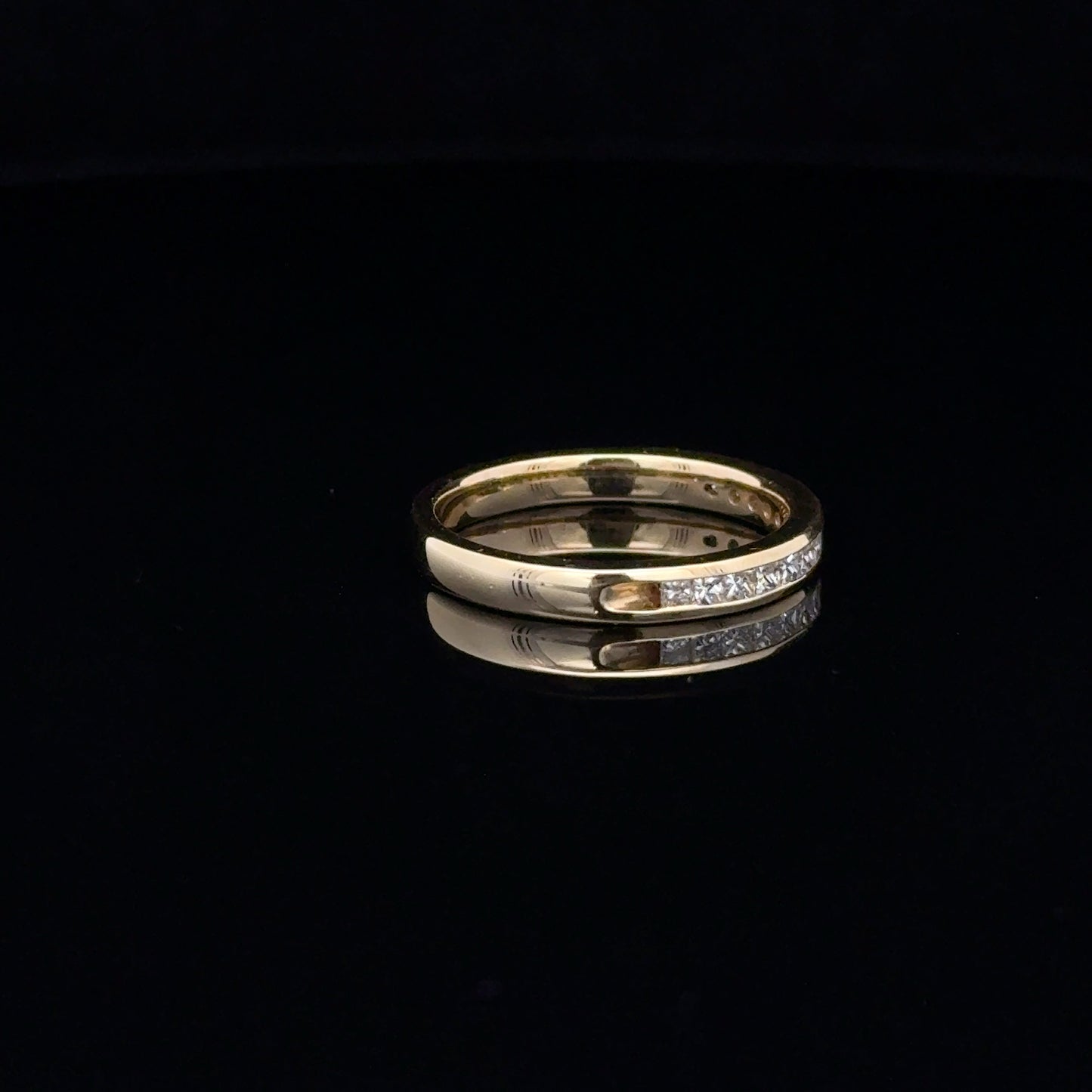 LADIES DIAMOND RING
