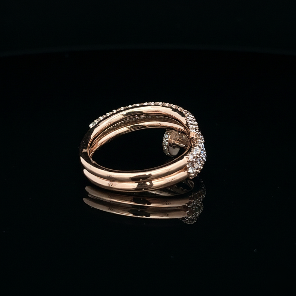 LADIES DIAMOND RING