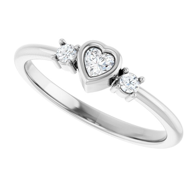 platinum-1/6-ctw-natural-diamond-ring