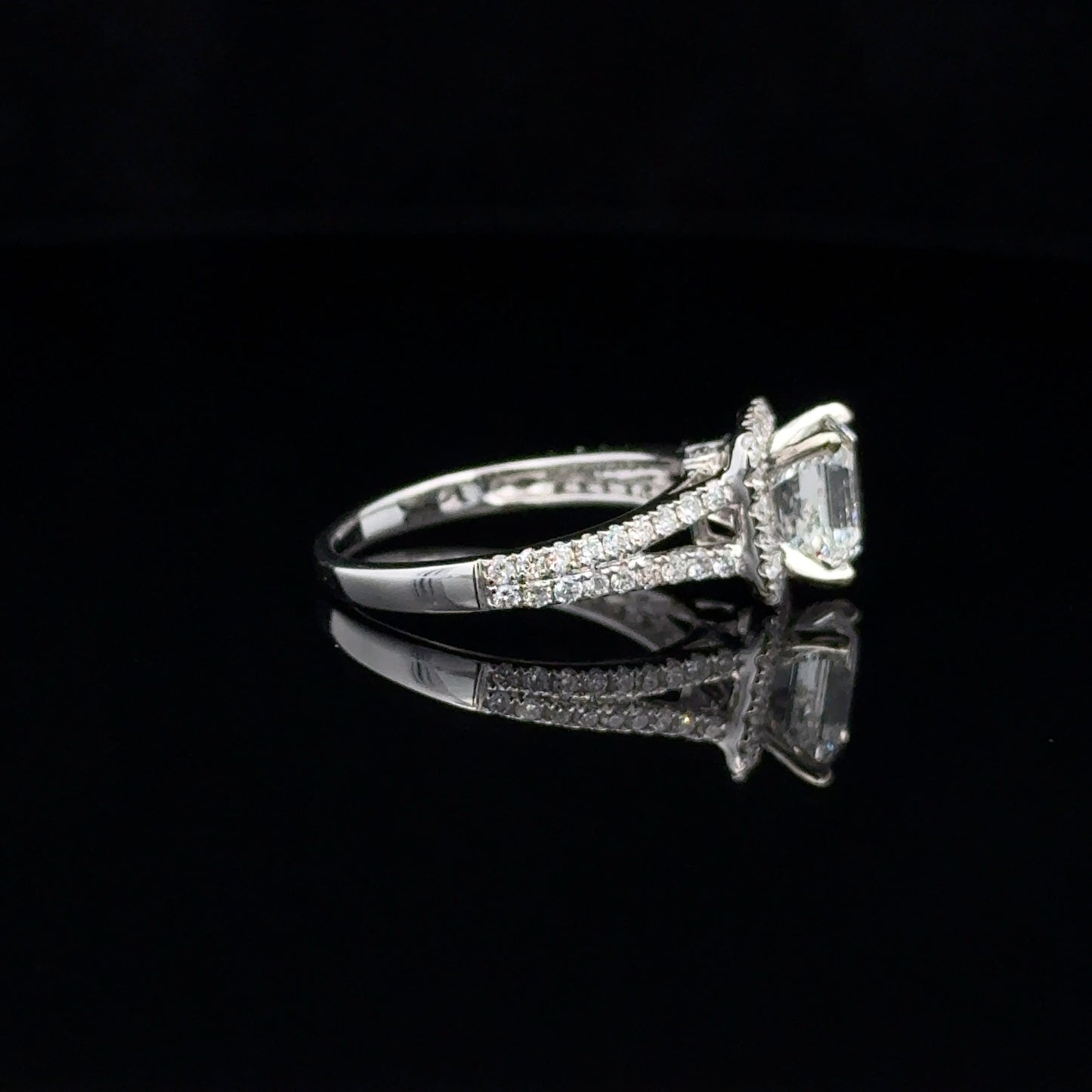 Certified Ring