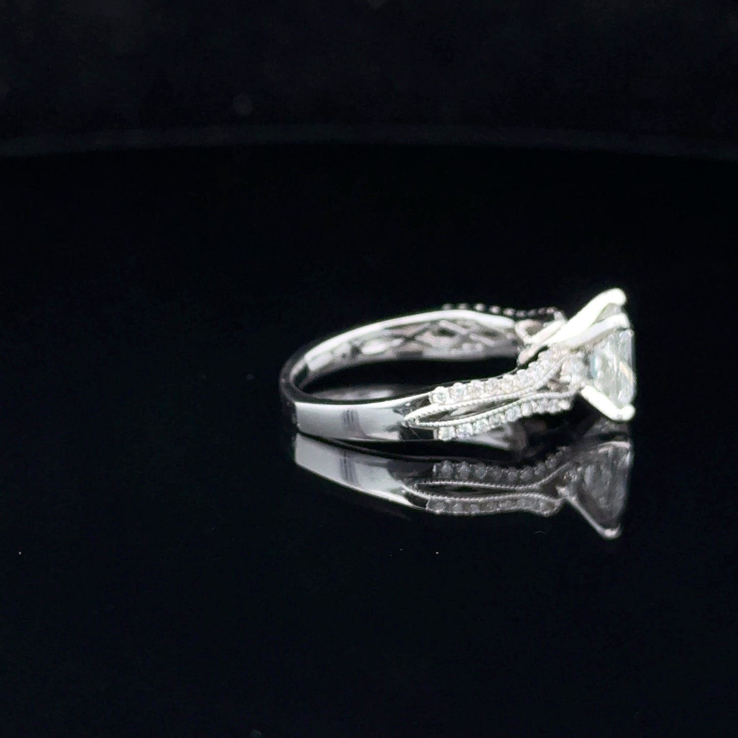 Certified Ring