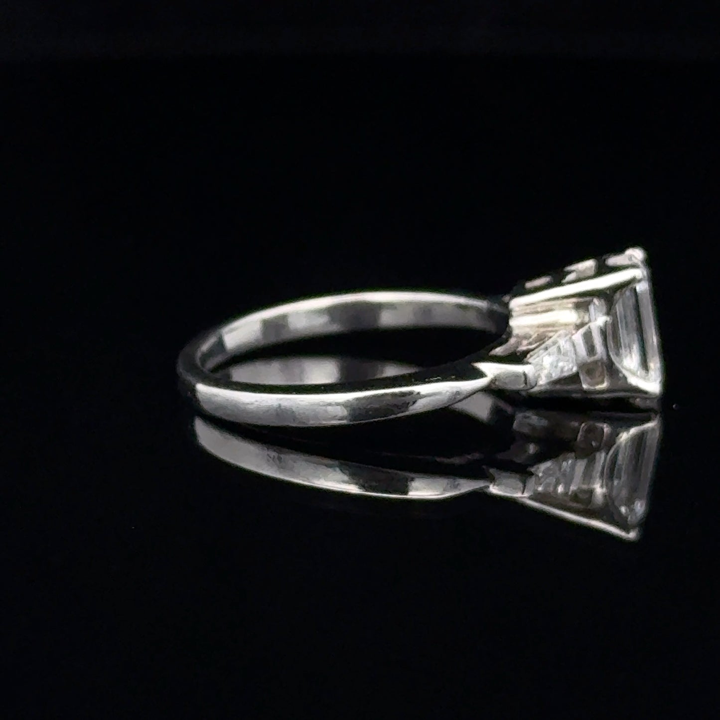 Certified Ring