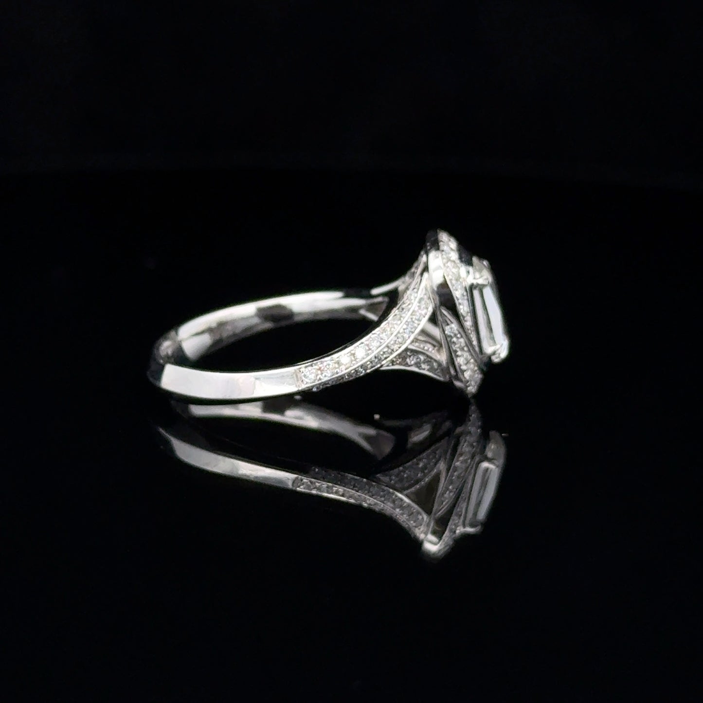 Certified Ring