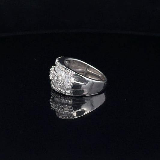 LADIES DIAMOND RING