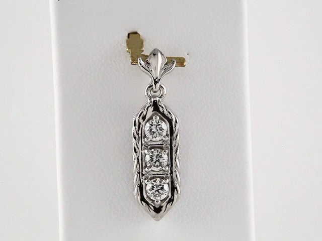 14k-white-gold-3/8-ctw-natural-diamond-three-stone-pendant