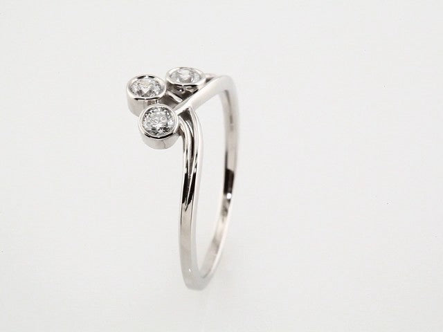 14k-white-gold-1/3-ctw-natural-diamond-three-stone-ring