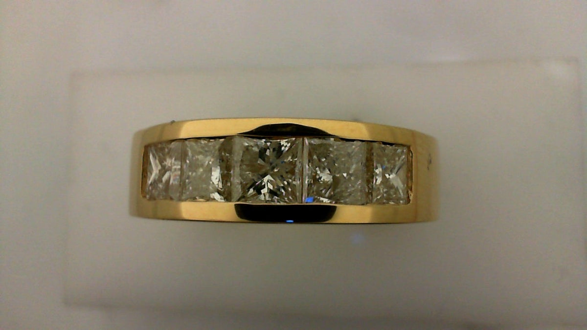 Men’s Diamond Ring