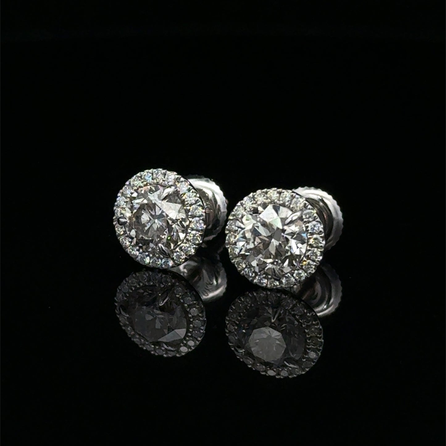 Halo Studs