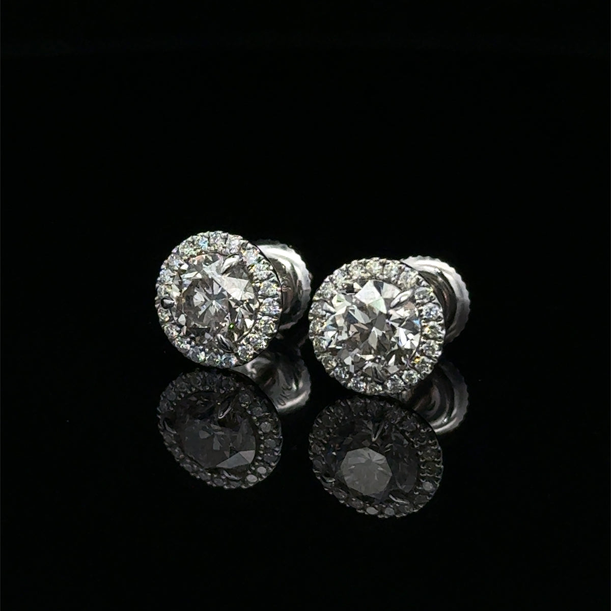 Halo Studs