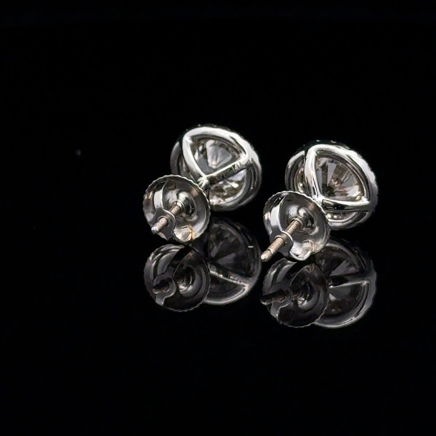Halo Studs