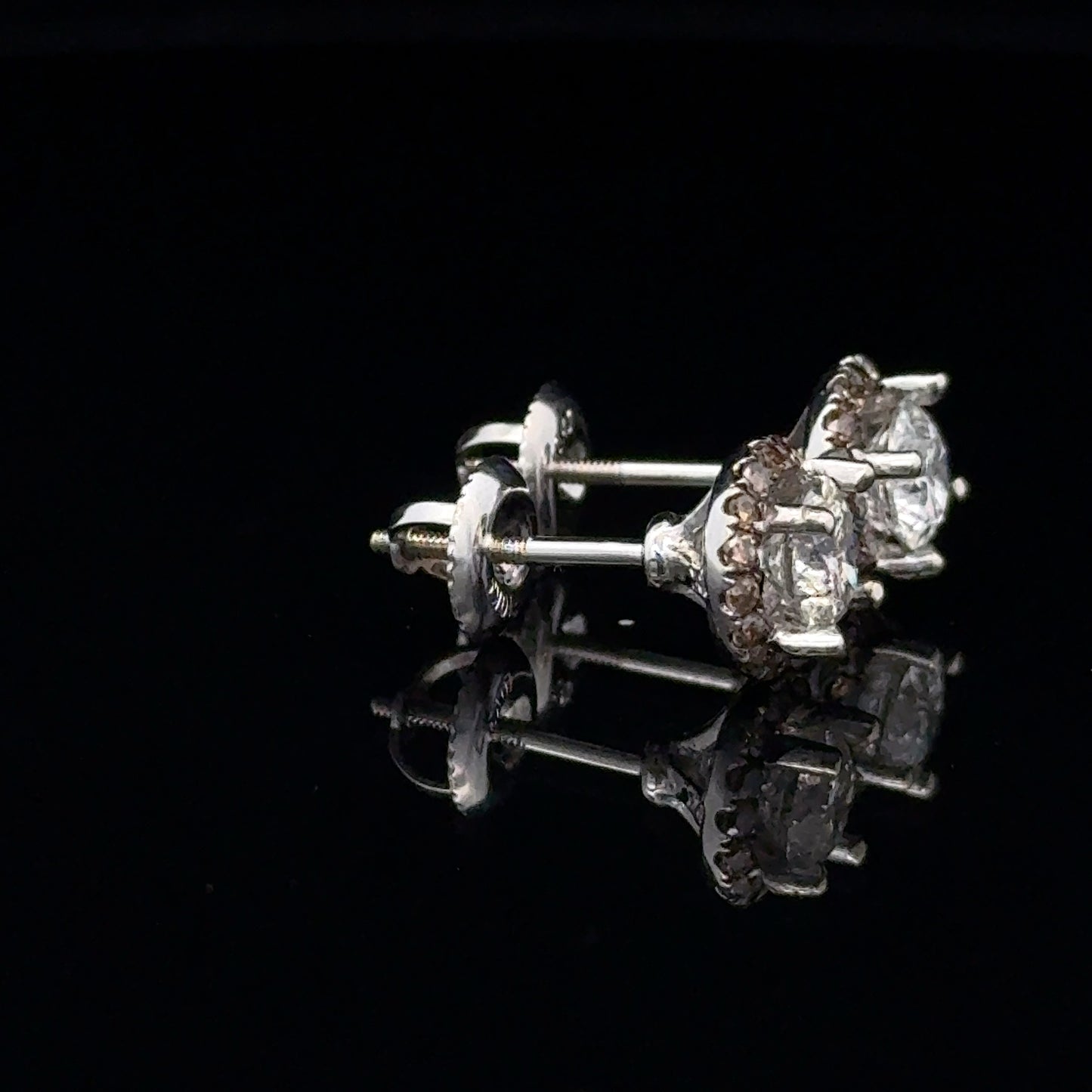 Halo Studs