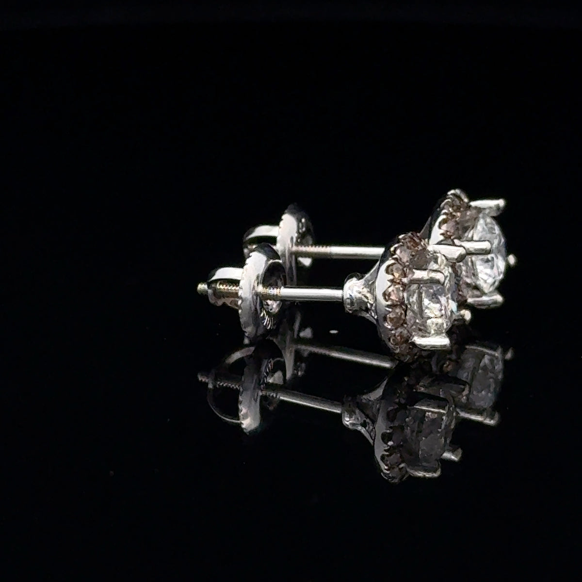 Halo Studs