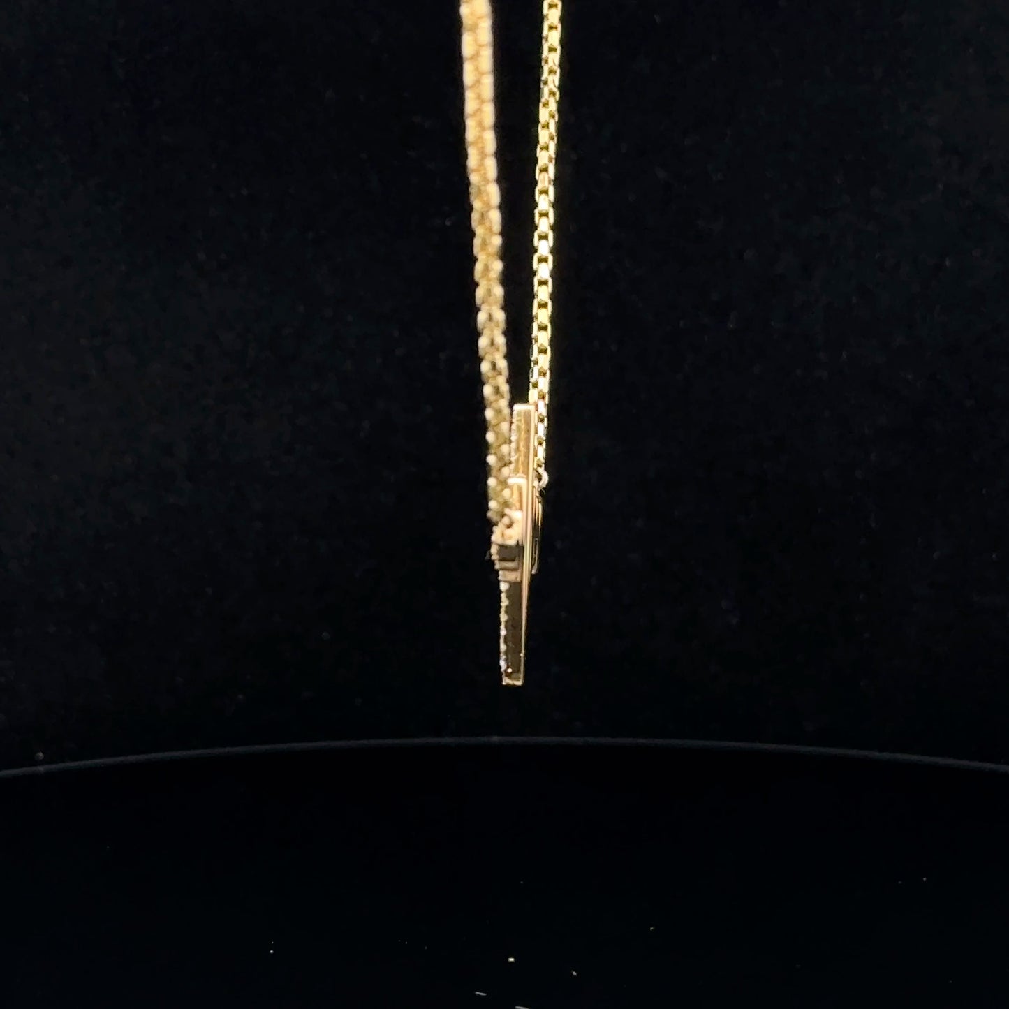 Pendant and Chain