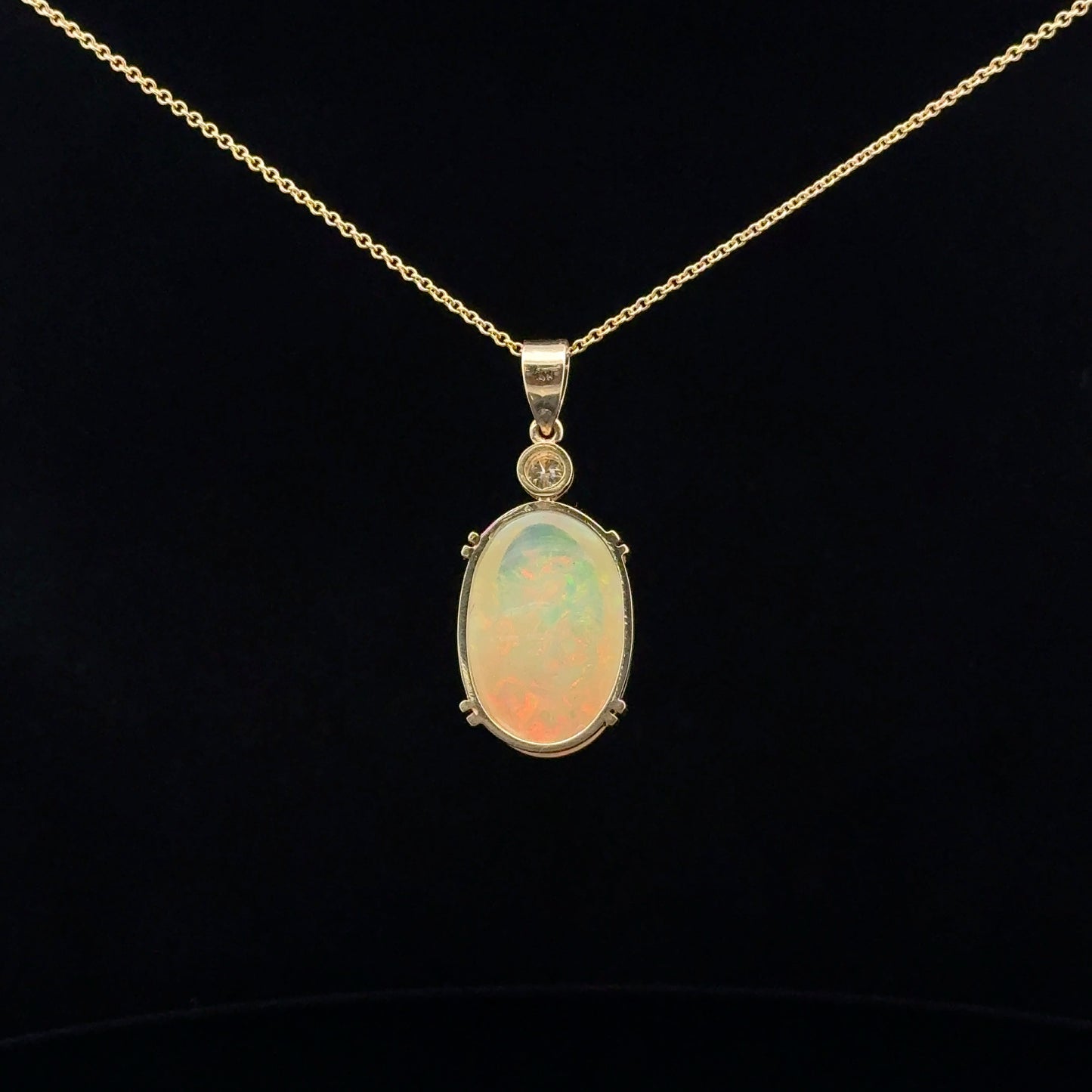 Pendant and Chain