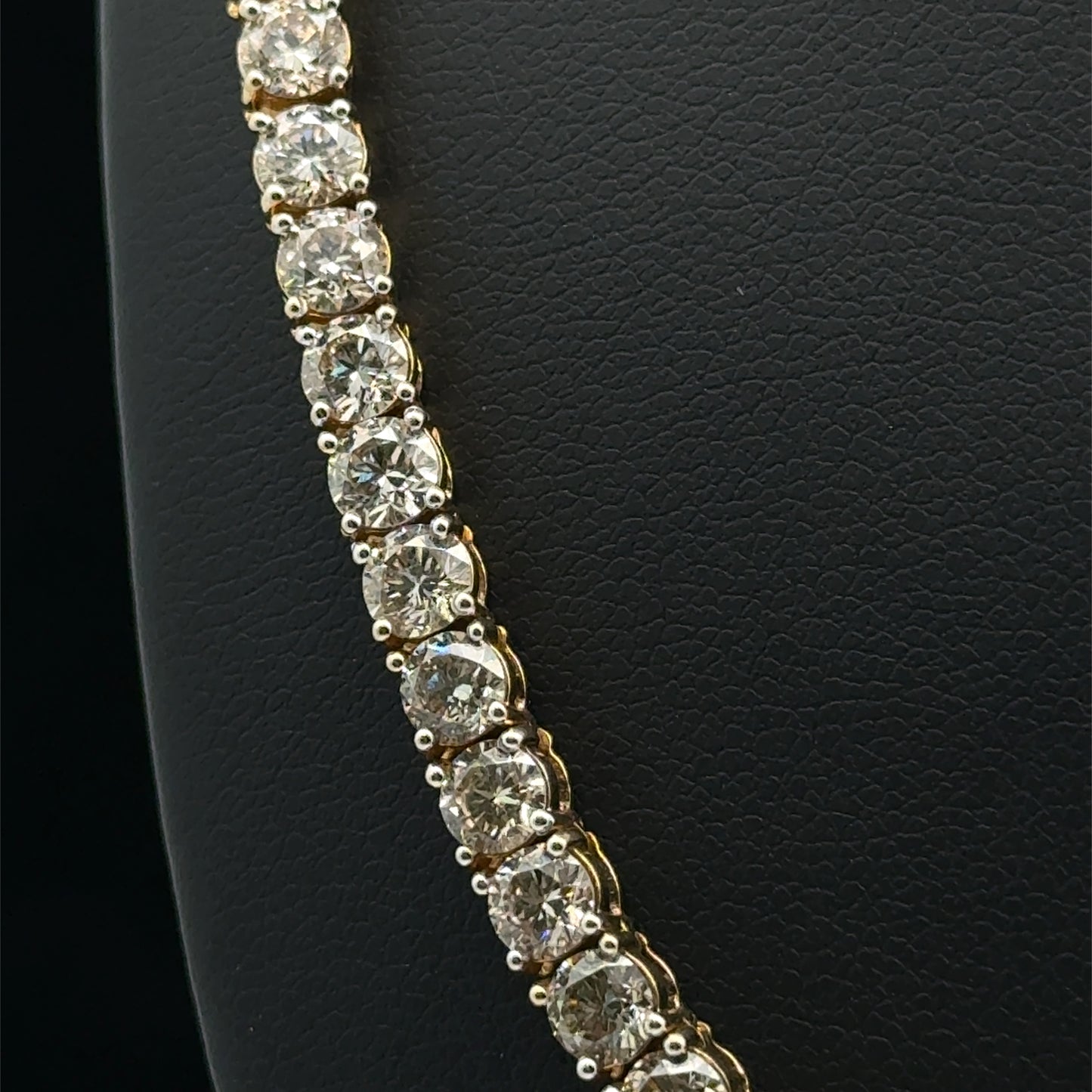 DIAMOND CHAINS