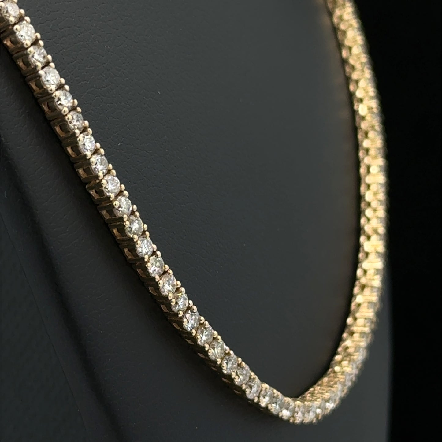 DIAMOND CHAINS
