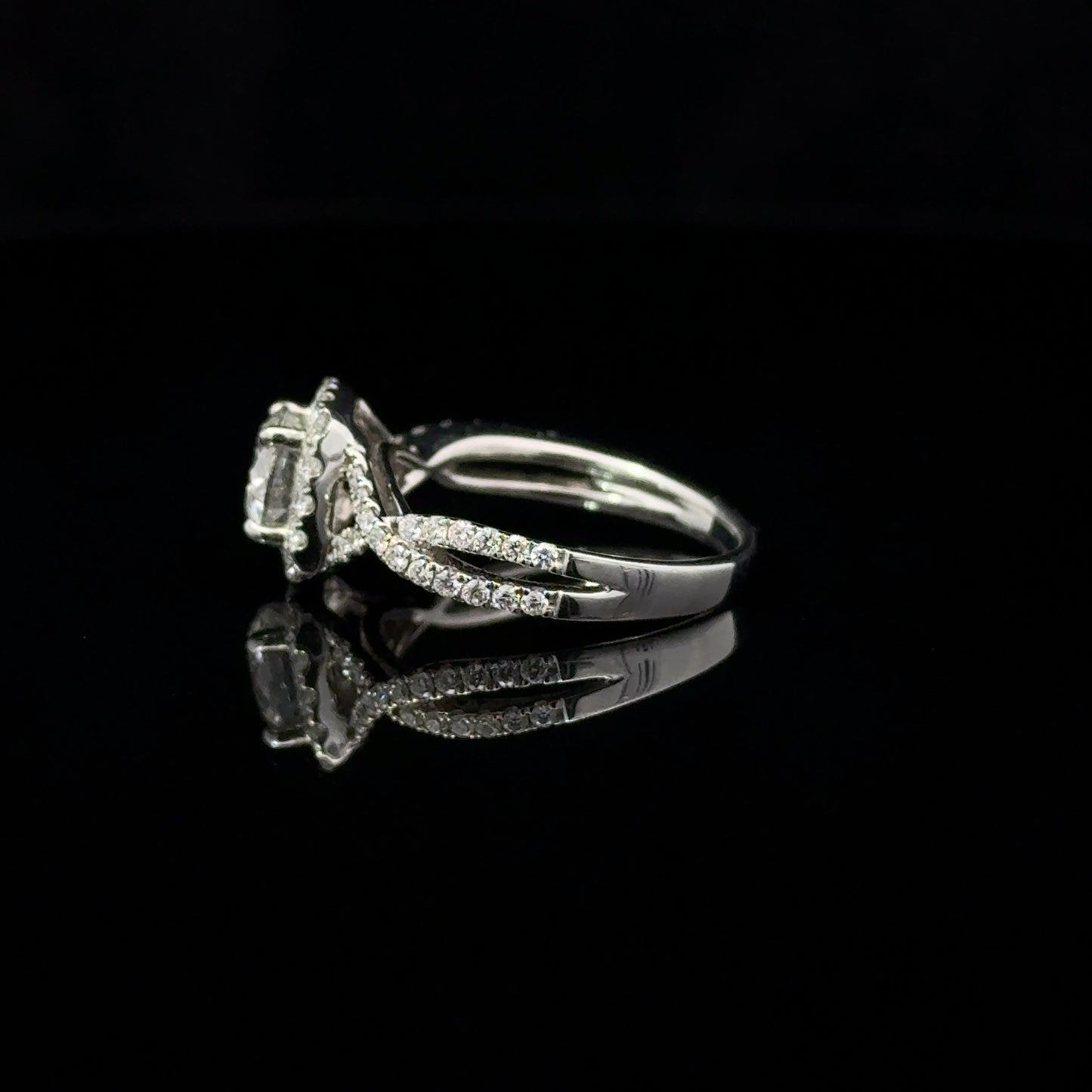 Certified Ring