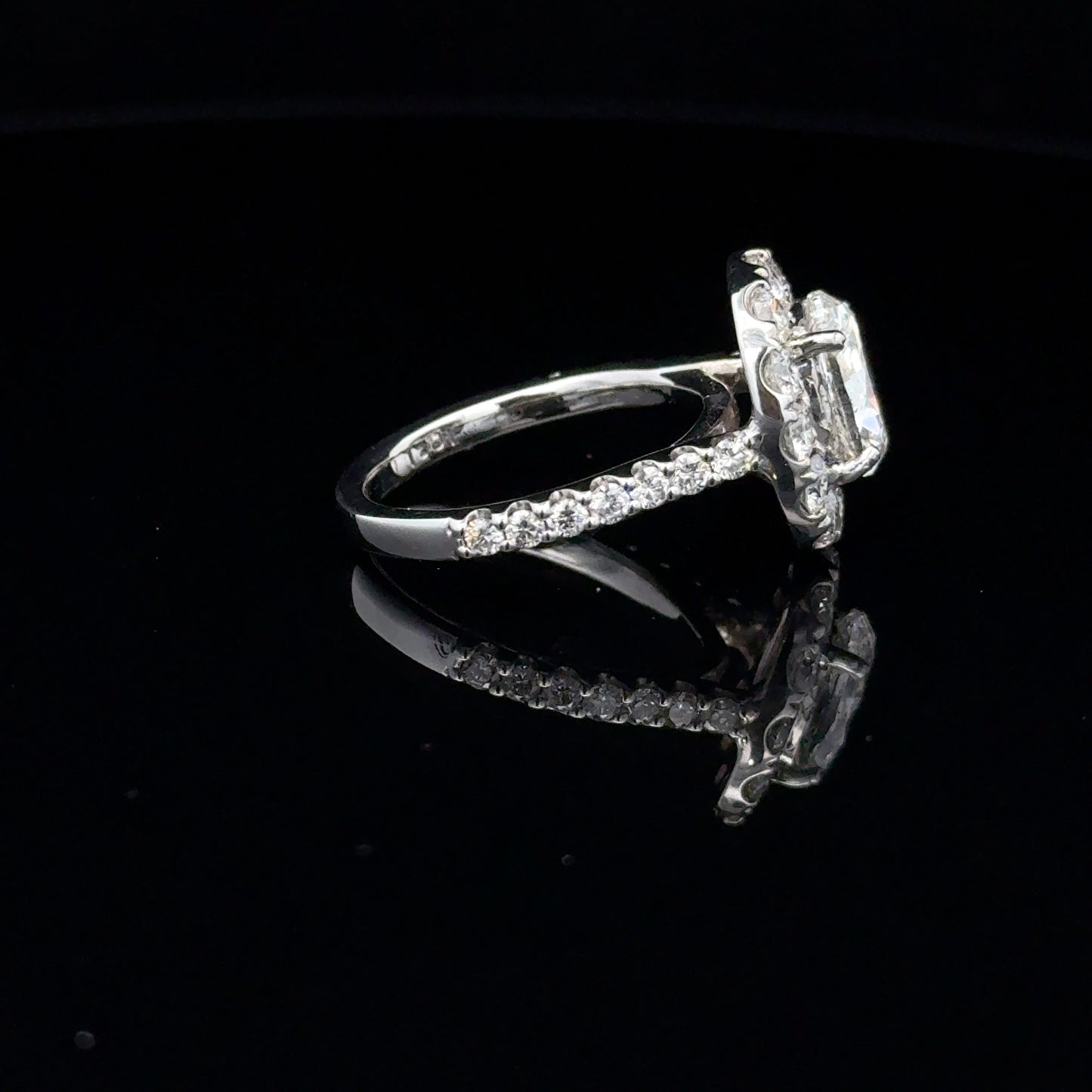 Certified Ring