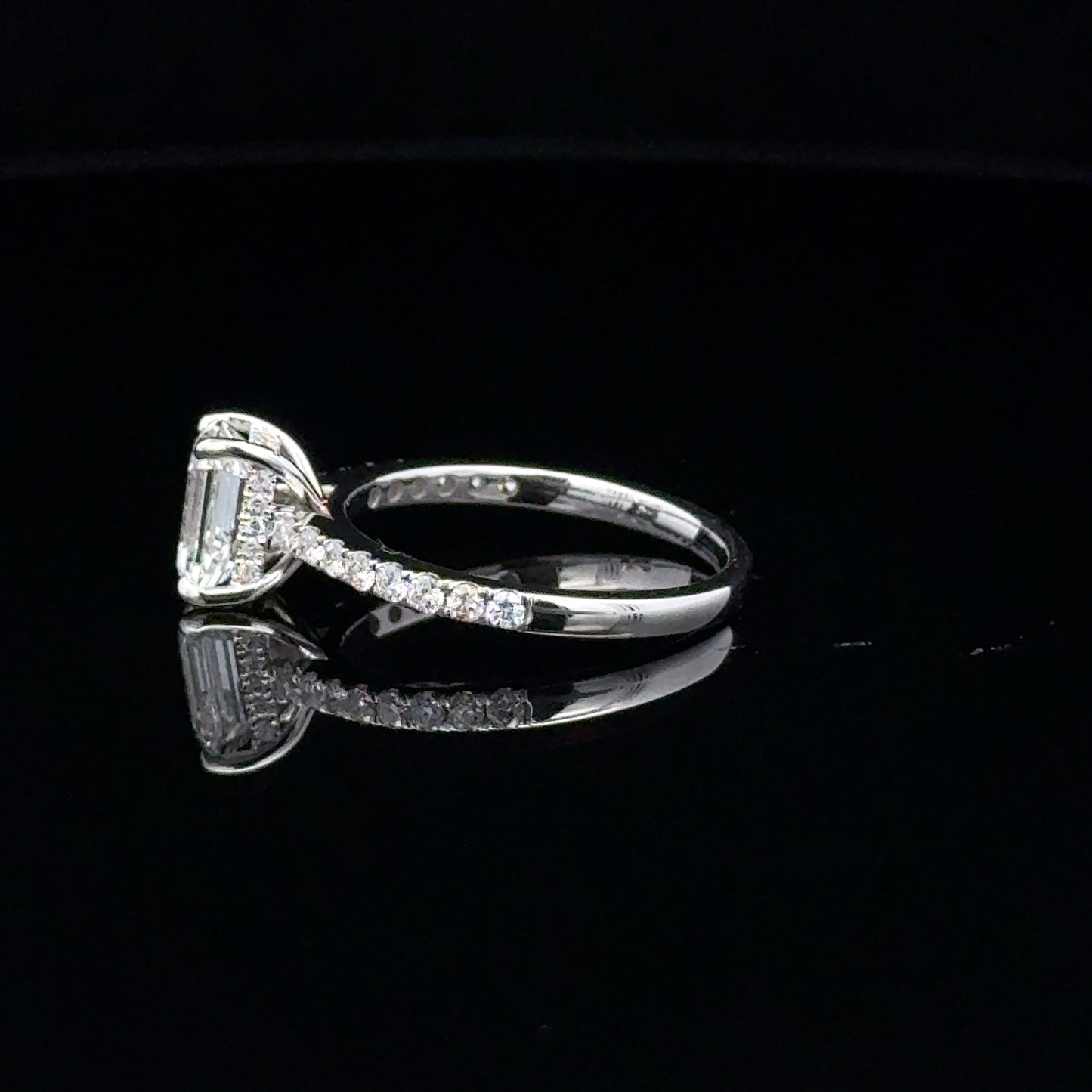 Certified Ring