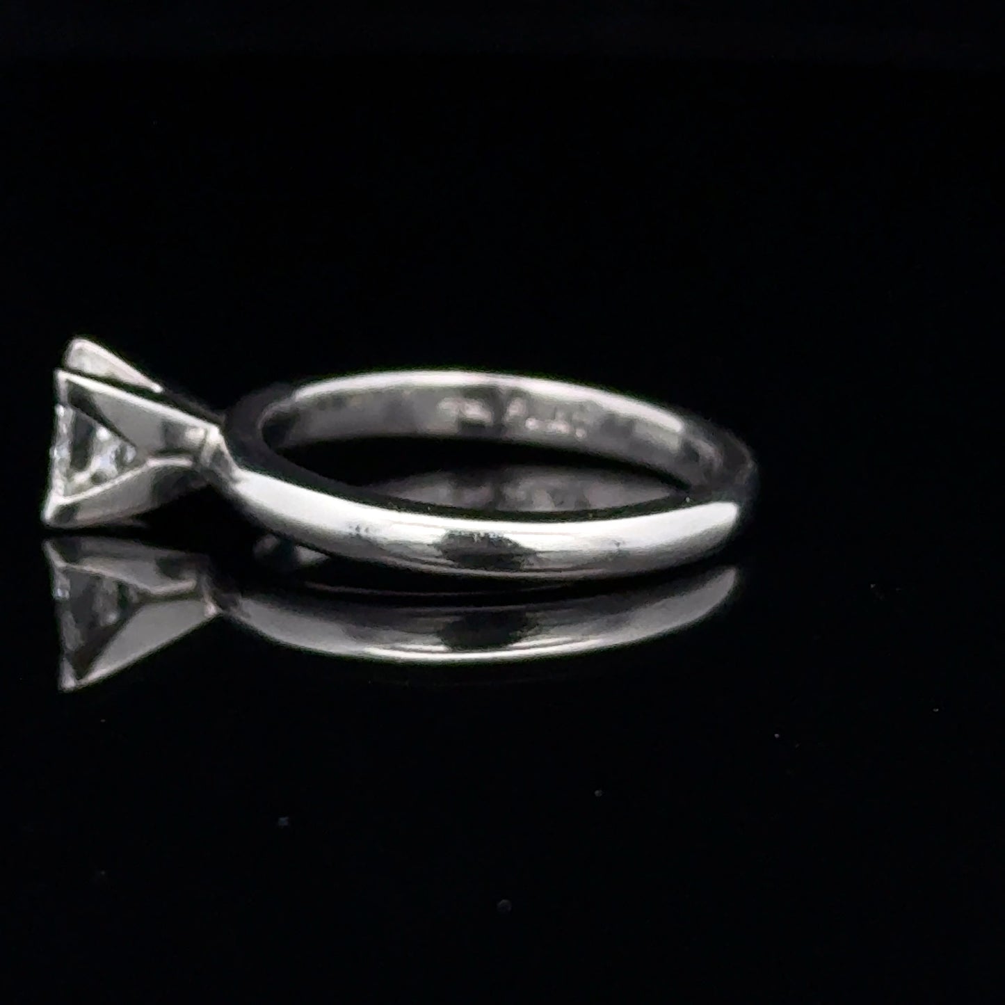 Certified Ring