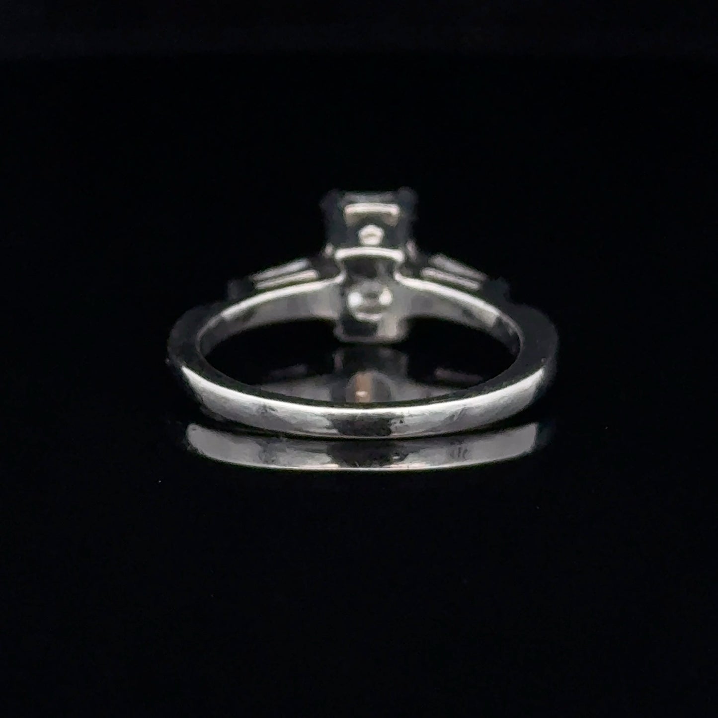 Certified Ring