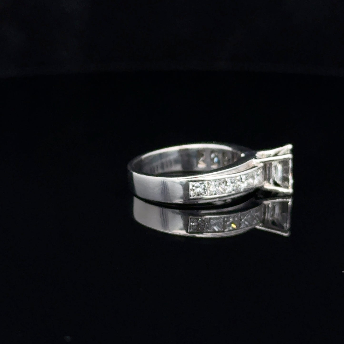 Certified Ring