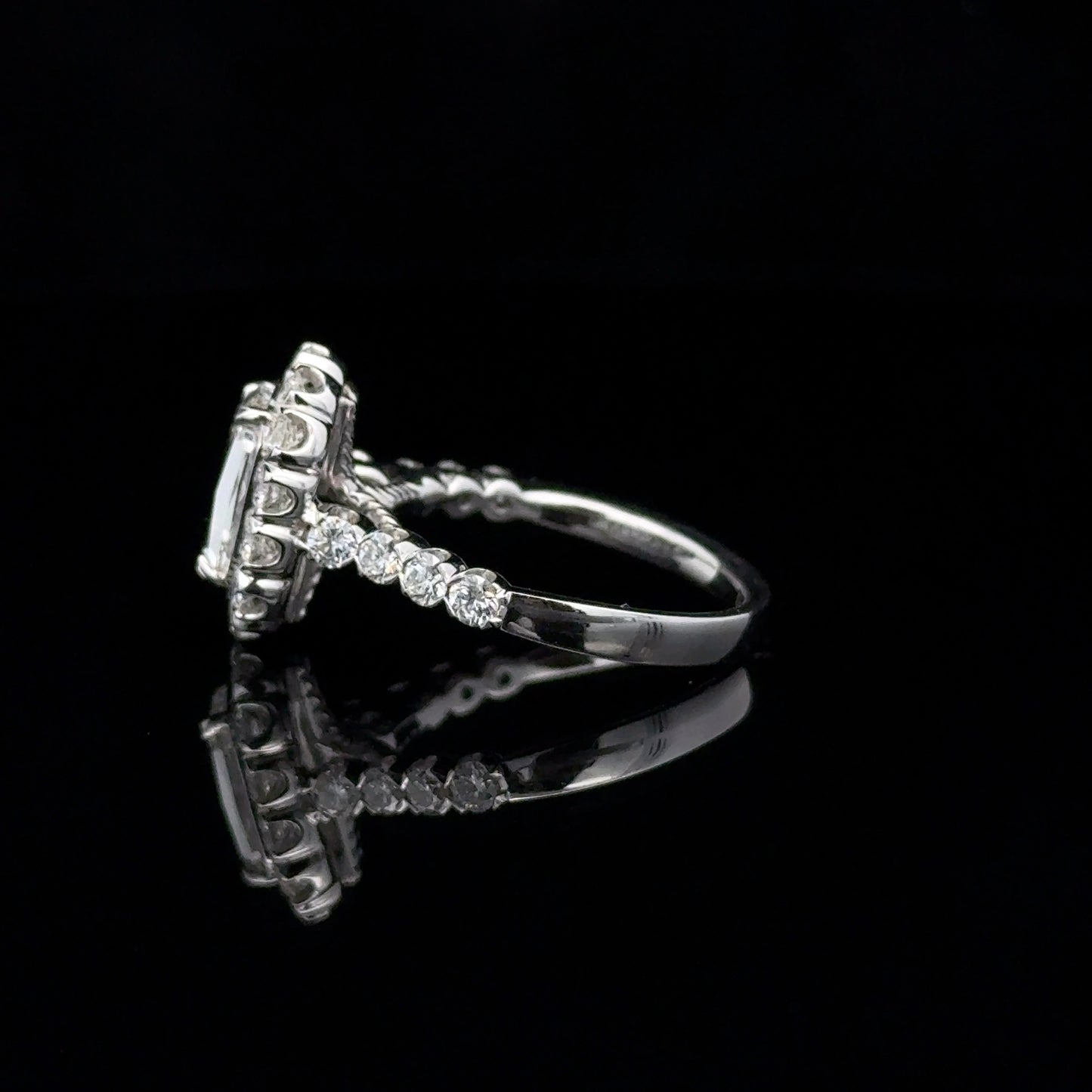 Certified Ring