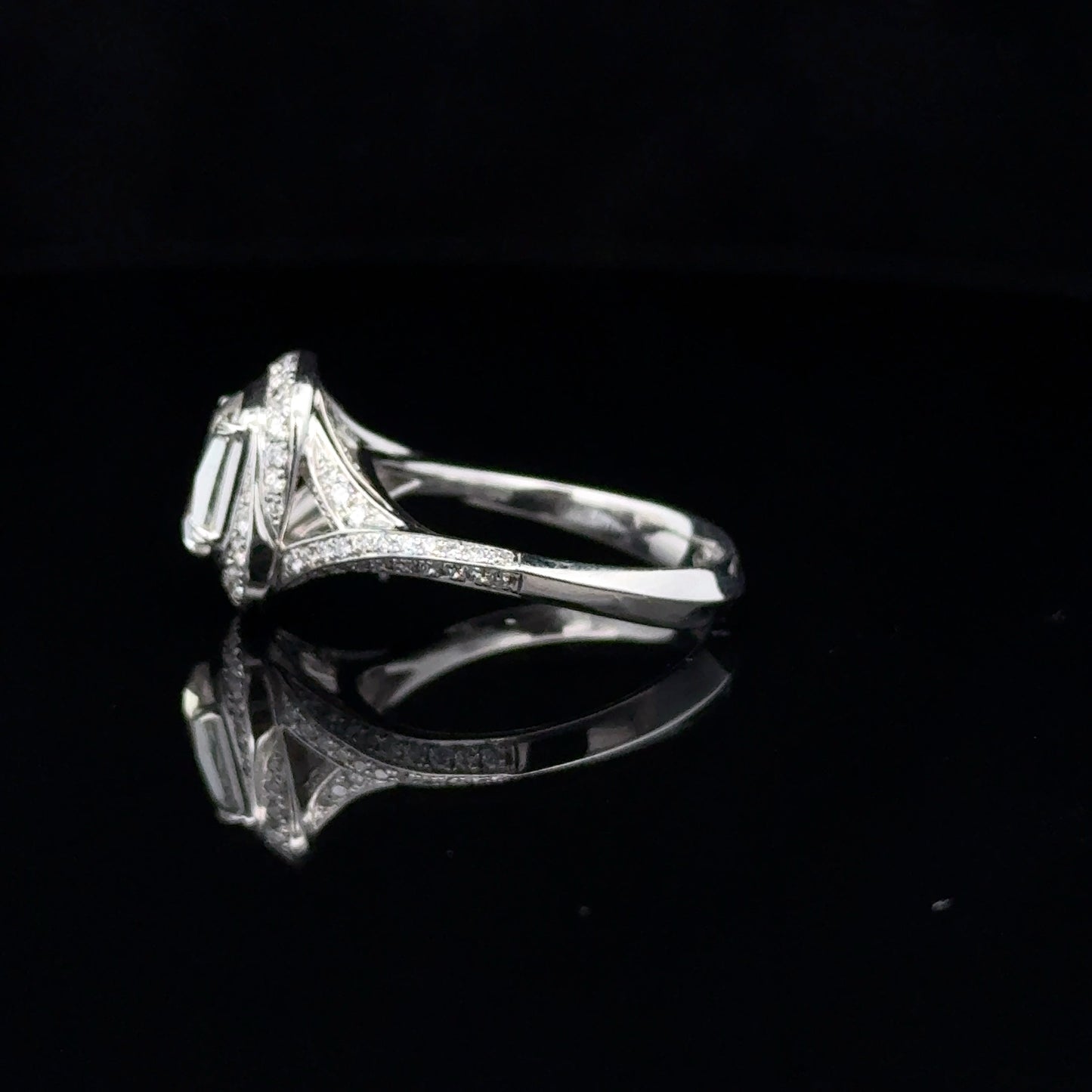 Certified Ring