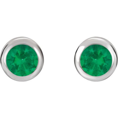 14k-white-gold-natural-emerald-bezel-set-earrings