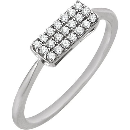 14k-yellow-gold-1/6-ctw-natural-diamond-cluster-ring