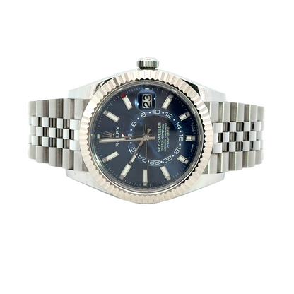 SKY-DWELLER