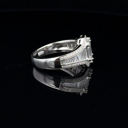 LADIES DIAMOND RING