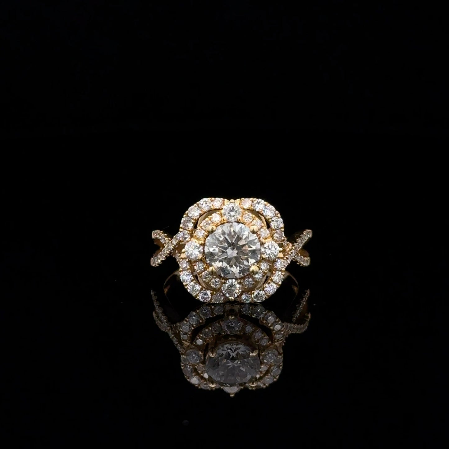 LADIES DIAMOND RING