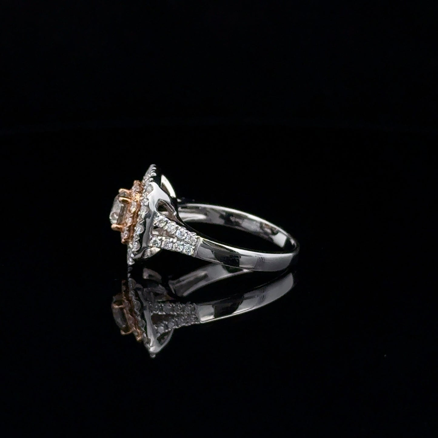 LADIES DIAMOND RING