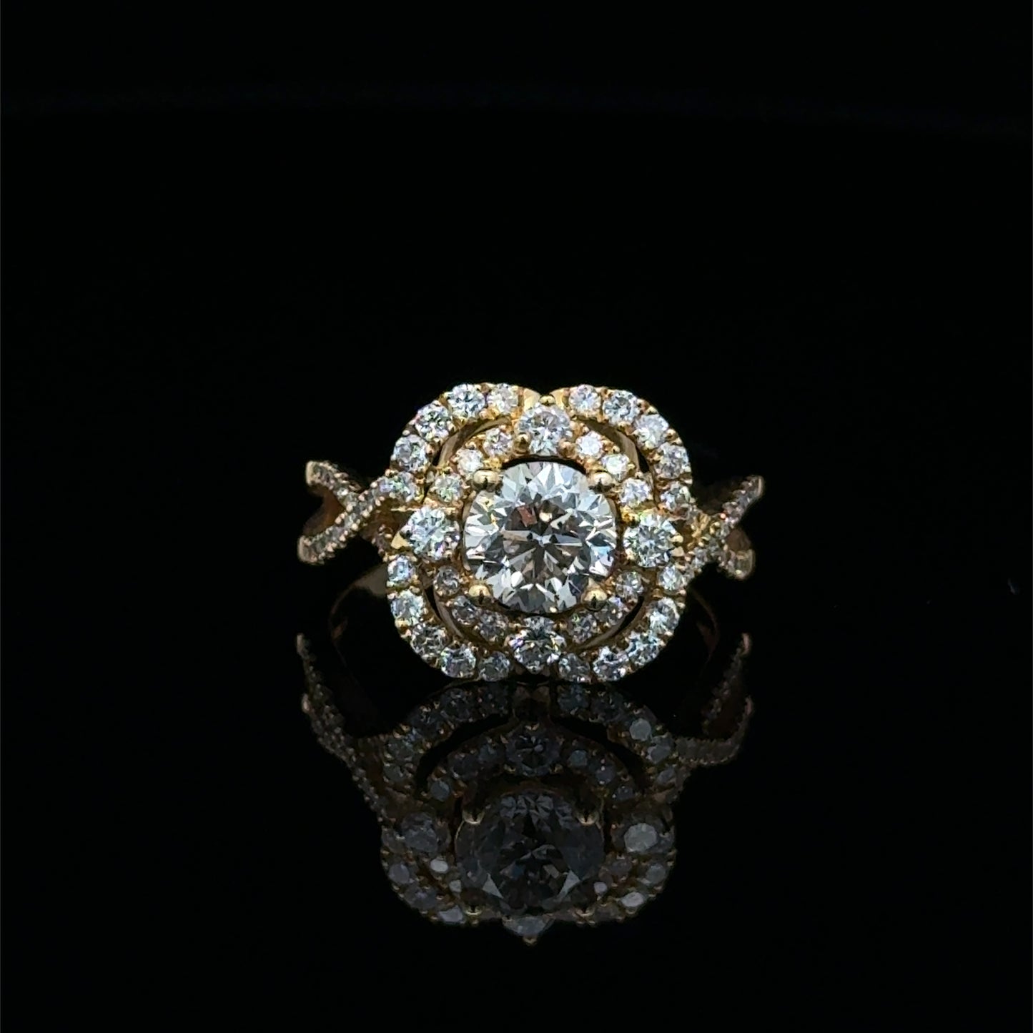 LADIES DIAMOND RING