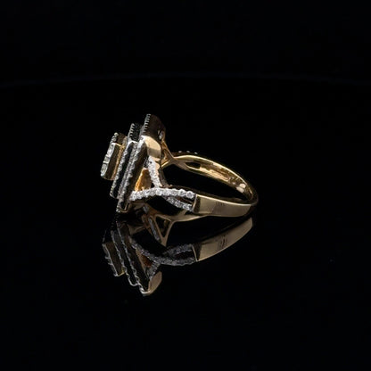 LADIES DIAMOND RING