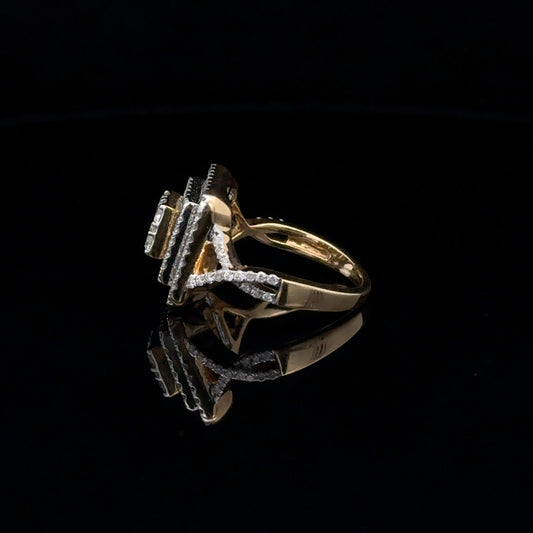 LADIES DIAMOND RING