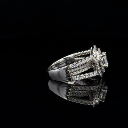 LADIES DIAMOND RING
