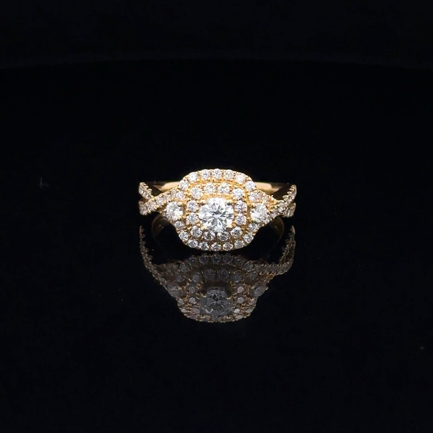 LADIES DIAMOND RING