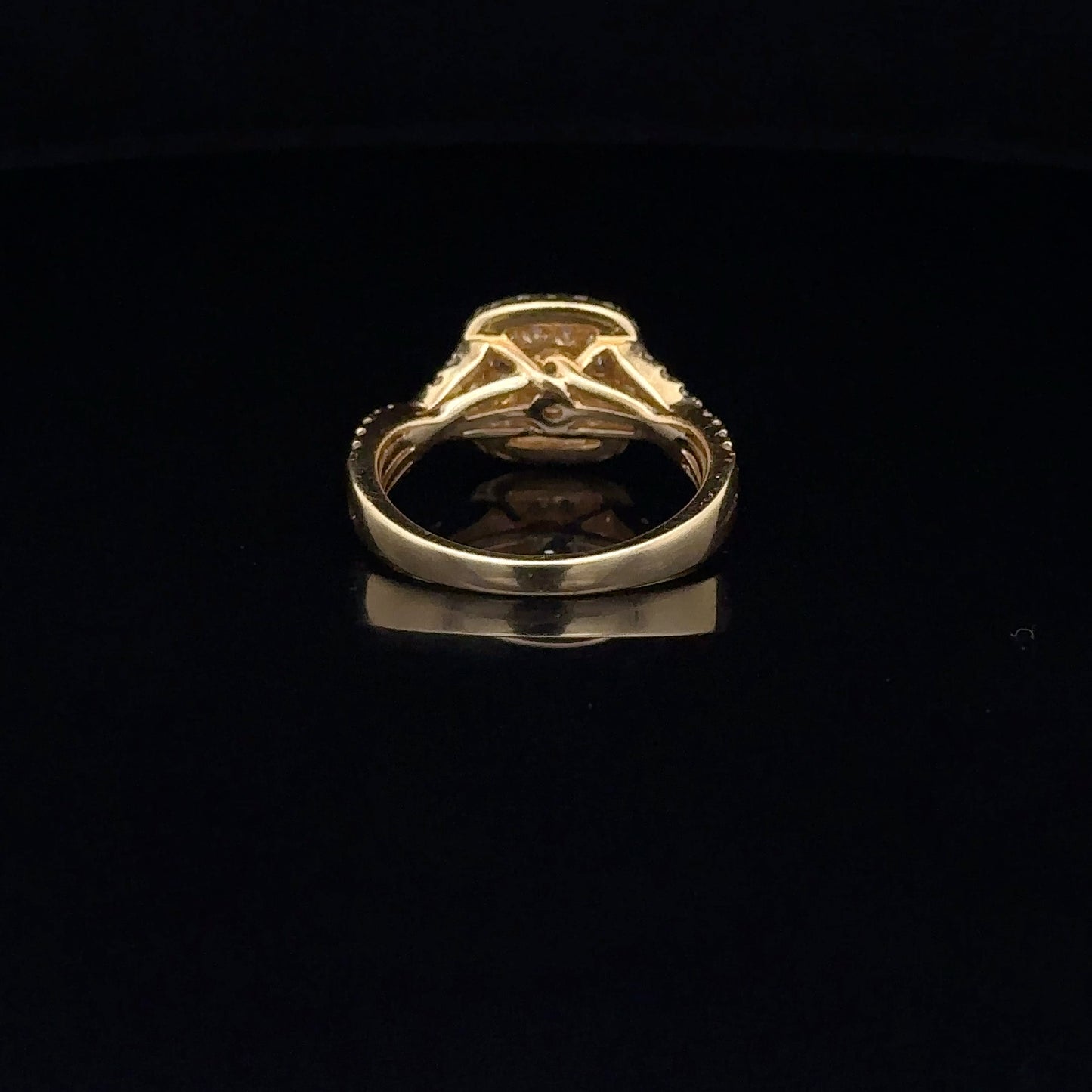 LADIES DIAMOND RING
