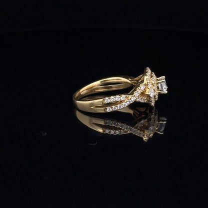 LADIES DIAMOND RING