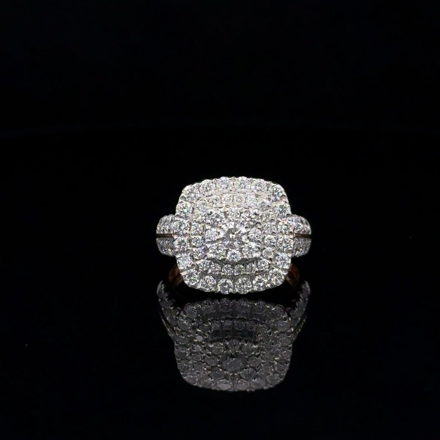 LADIES DIAMOND RING