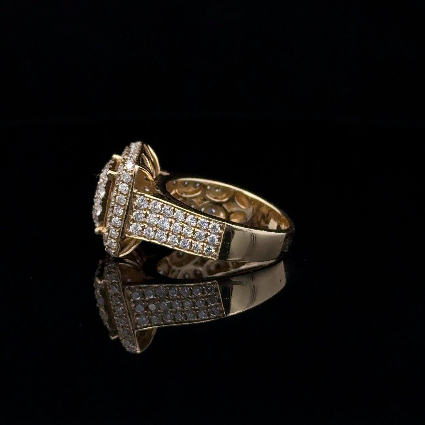 LADIES DIAMOND RING