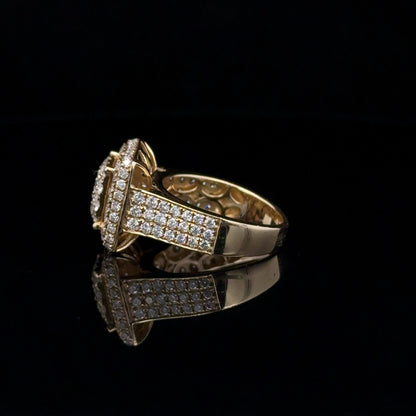 LADIES DIAMOND RING