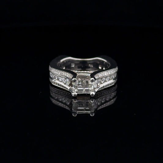 LADIES DIAMOND RING