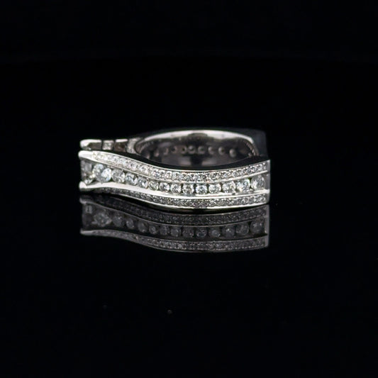LADIES DIAMOND RING