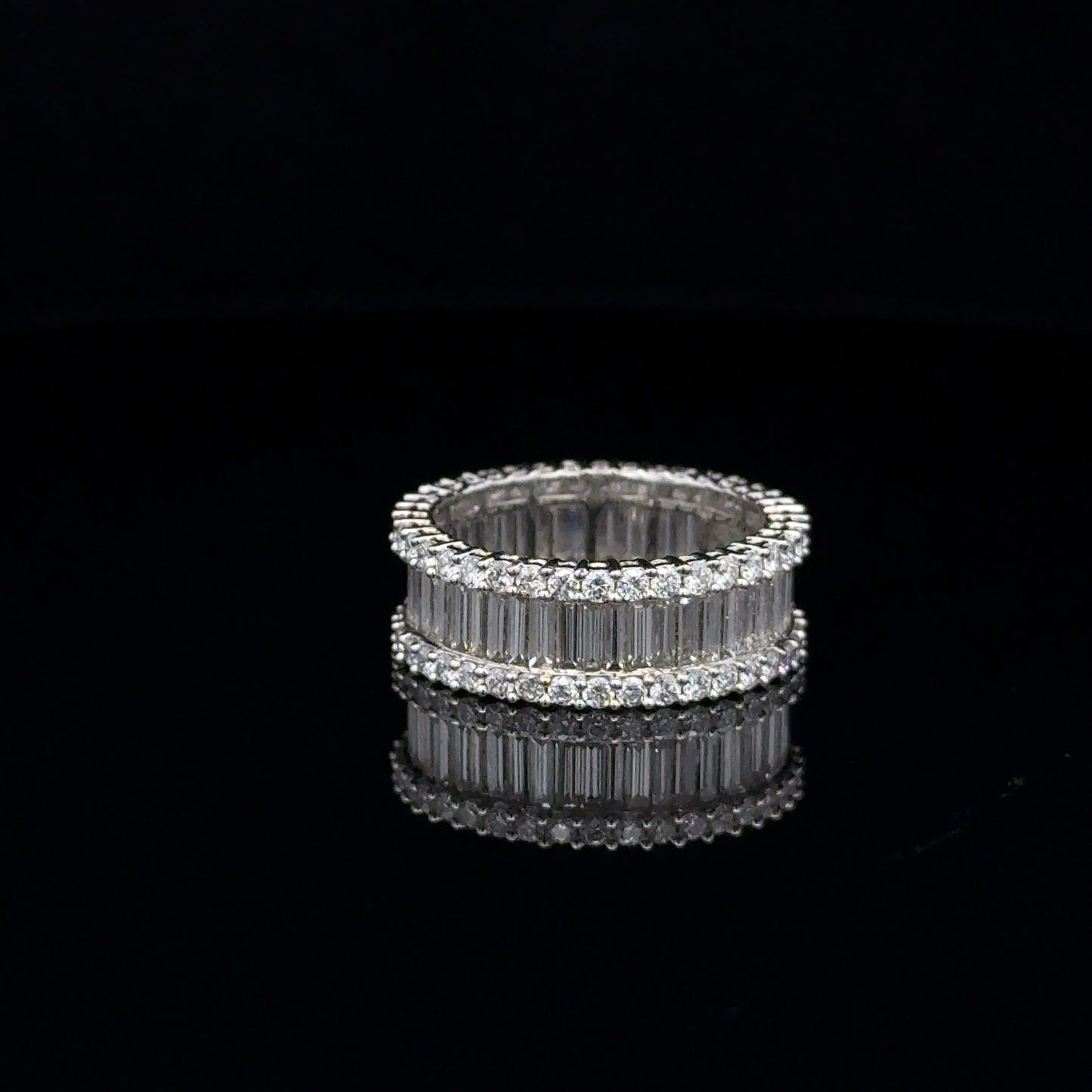 LADIES DIAMOND RING