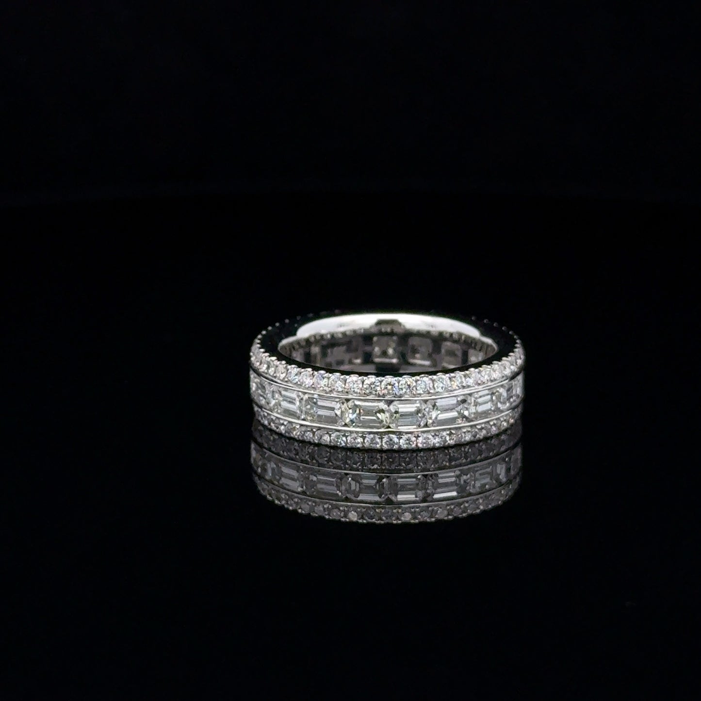LADIES DIAMOND RING