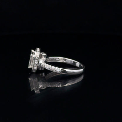 LADIES DIAMOND RING