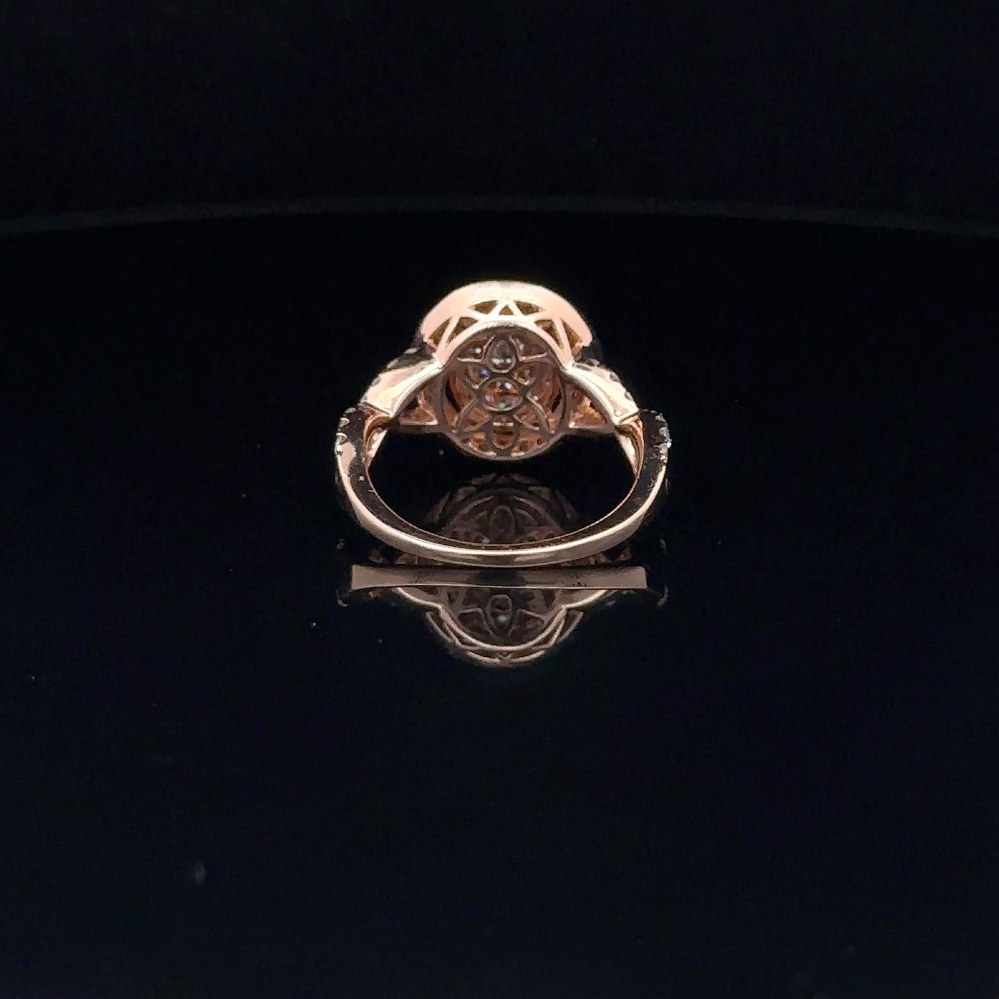 LADIES DIAMOND RING